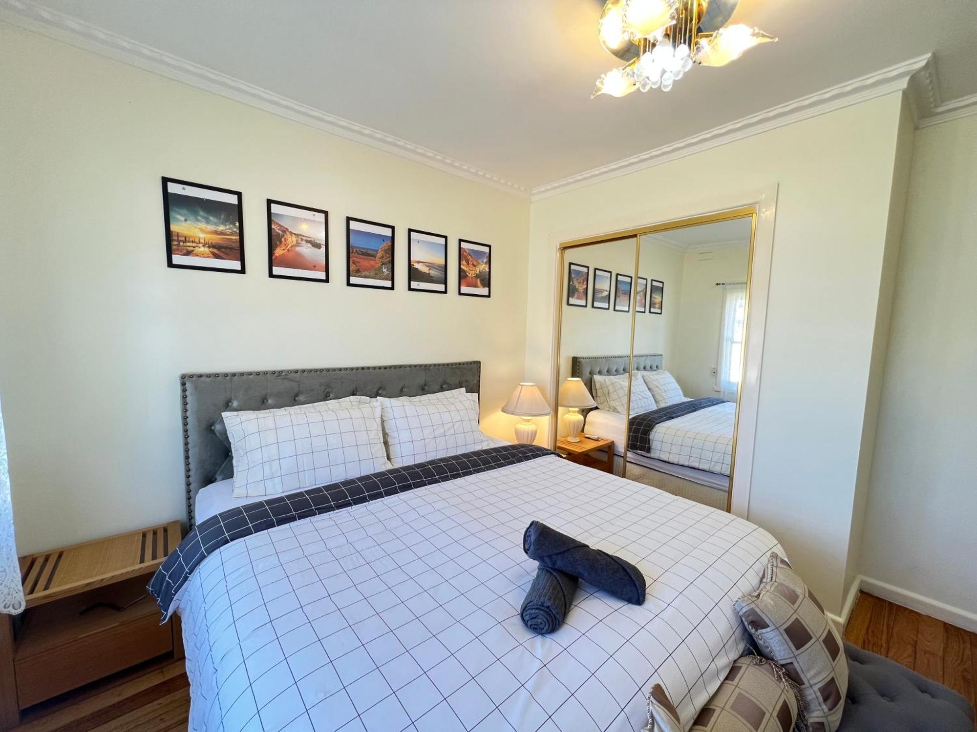 Cosy 4Br Home 15 Minutes Away From Melbourne Airport St Albans المظهر الخارجي الصورة