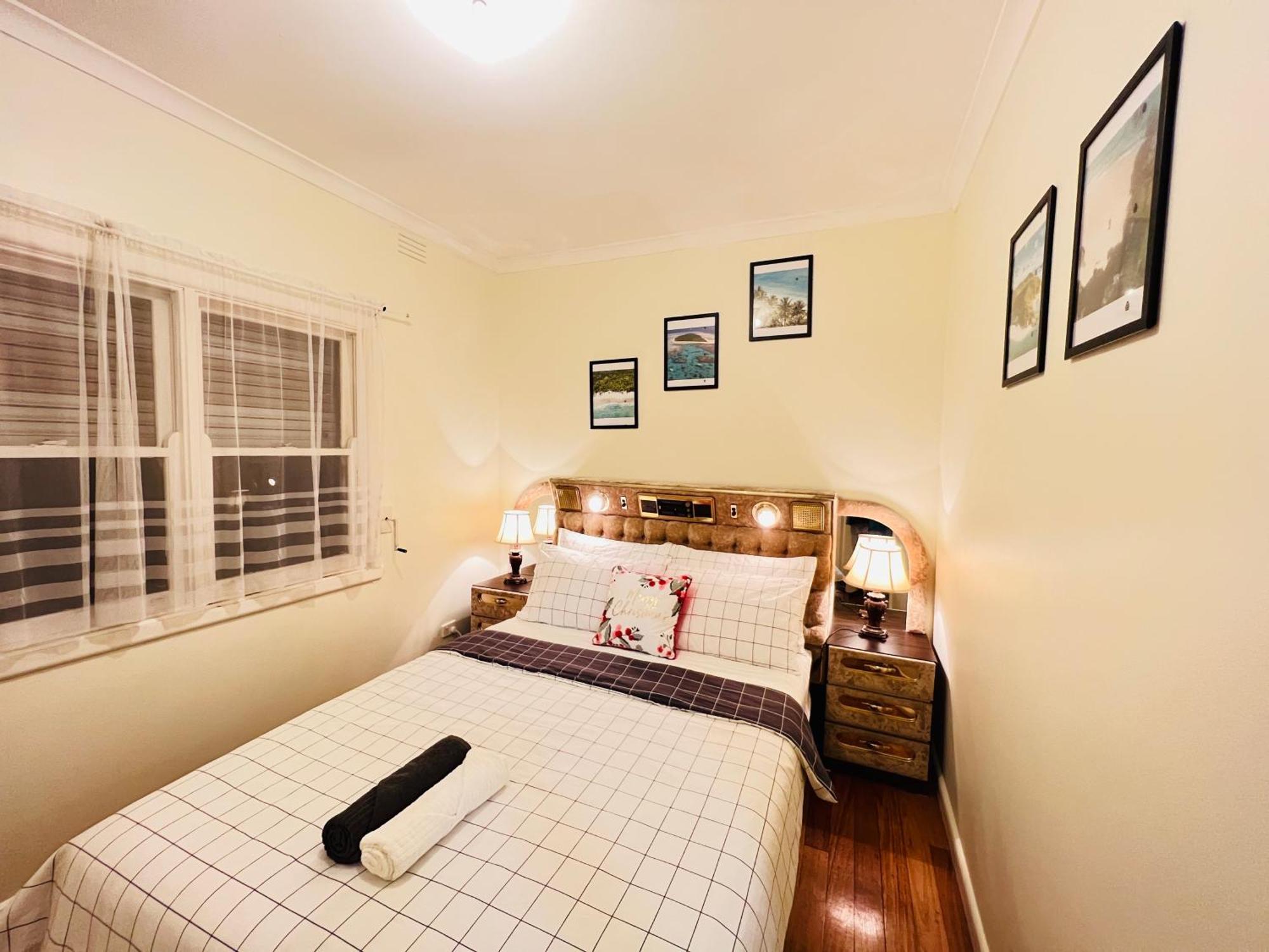 Cosy 4Br Home 15 Minutes Away From Melbourne Airport St Albans المظهر الخارجي الصورة