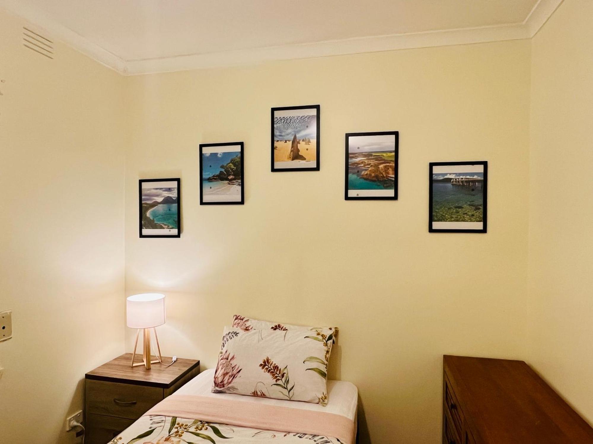 Cosy 4Br Home 15 Minutes Away From Melbourne Airport St Albans المظهر الخارجي الصورة