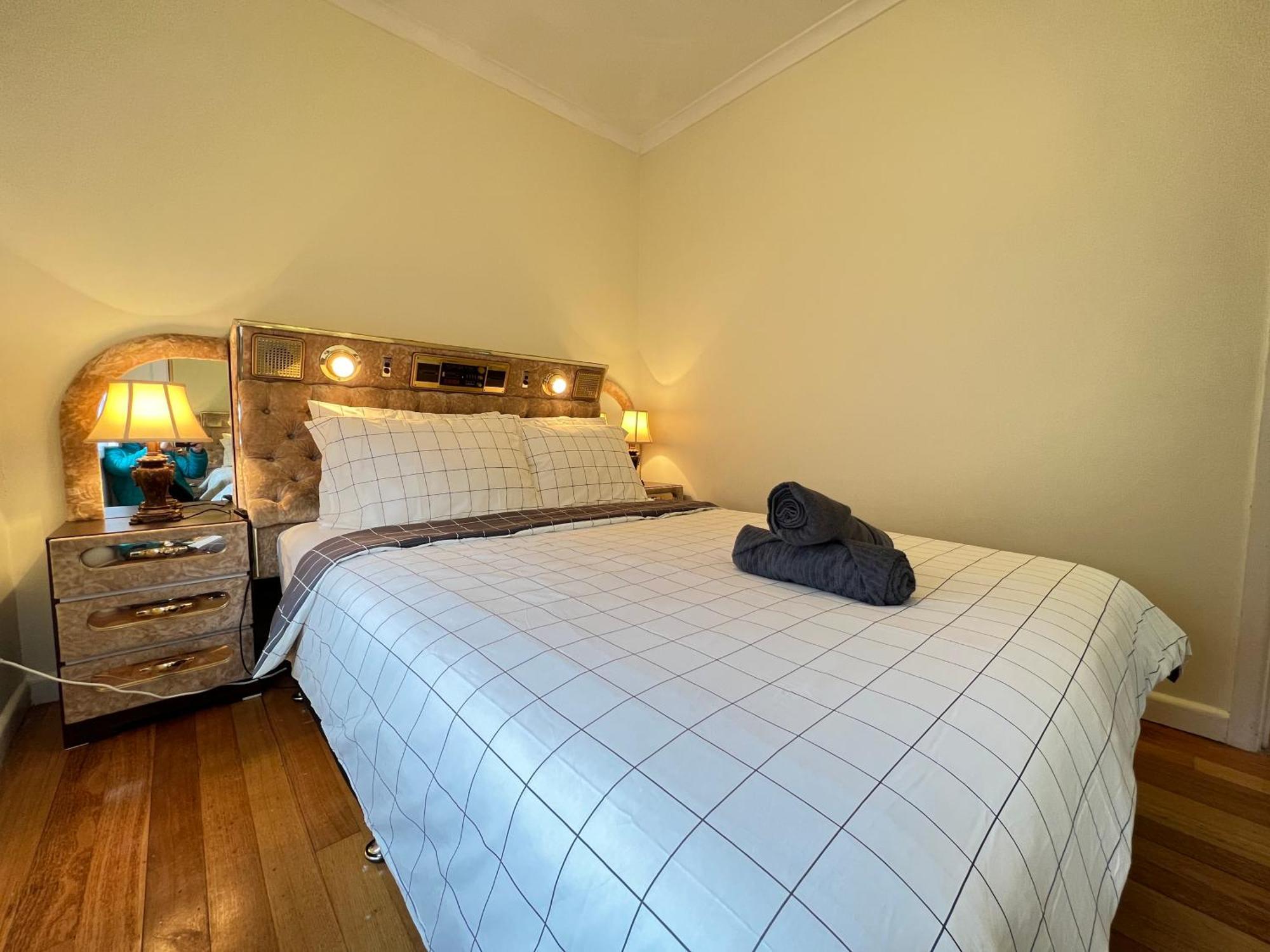 Cosy 4Br Home 15 Minutes Away From Melbourne Airport St Albans المظهر الخارجي الصورة