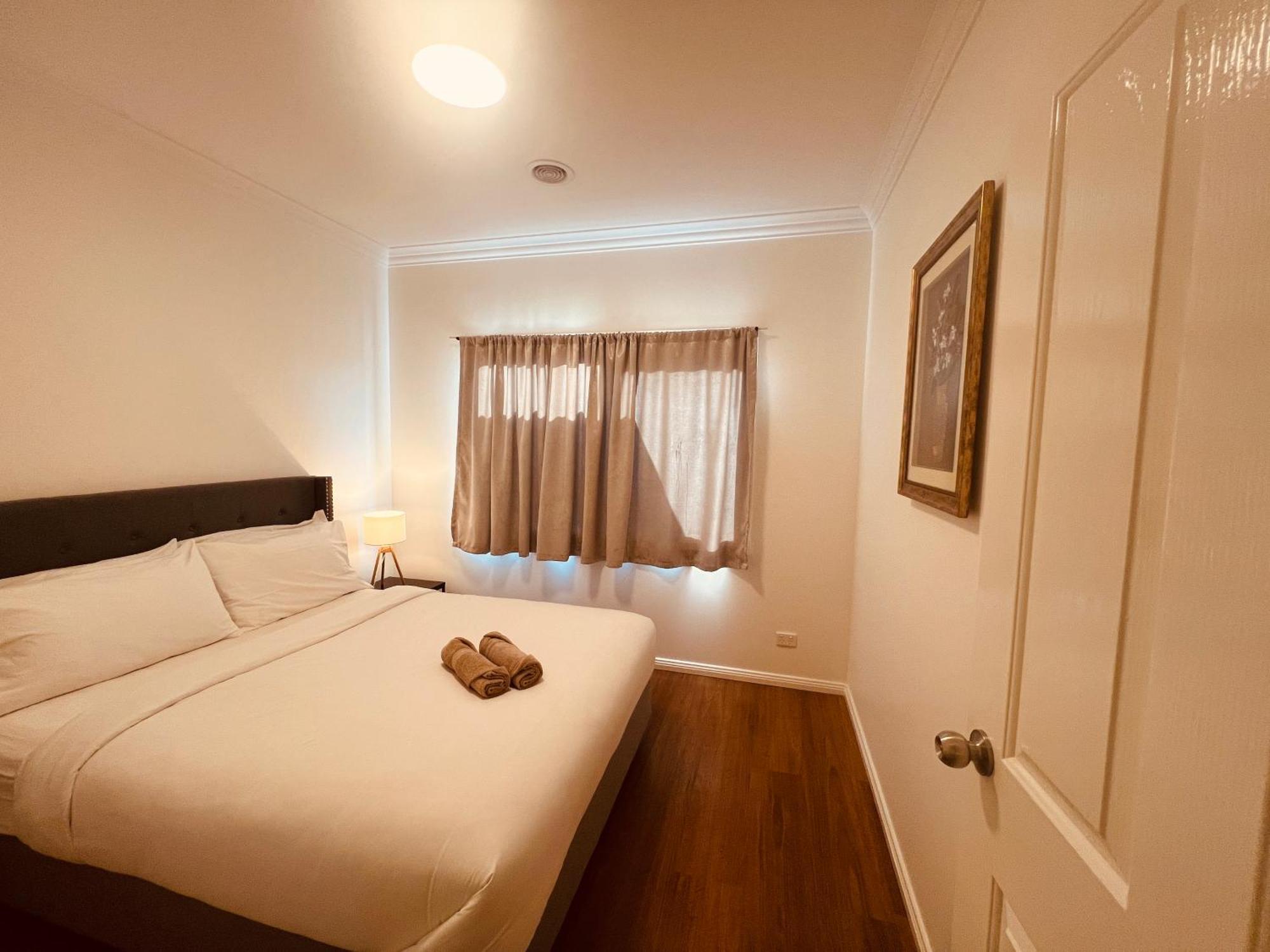 Cosy 4Br Home 15 Minutes Away From Melbourne Airport St Albans المظهر الخارجي الصورة